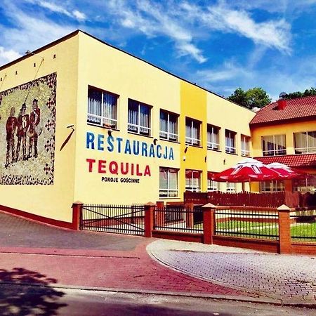 Hotel Tequila Miedzyrzecz Ngoại thất bức ảnh